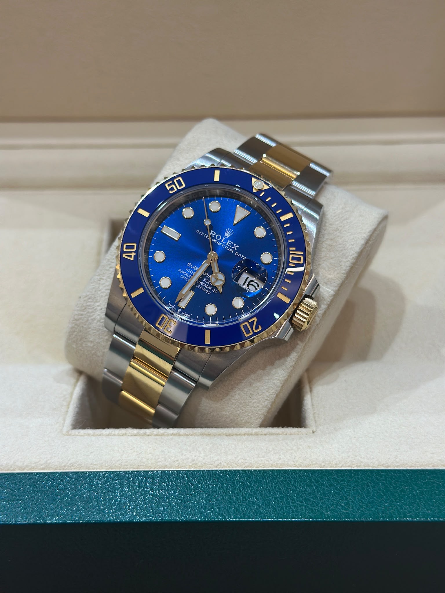 Rolex Submariner Date