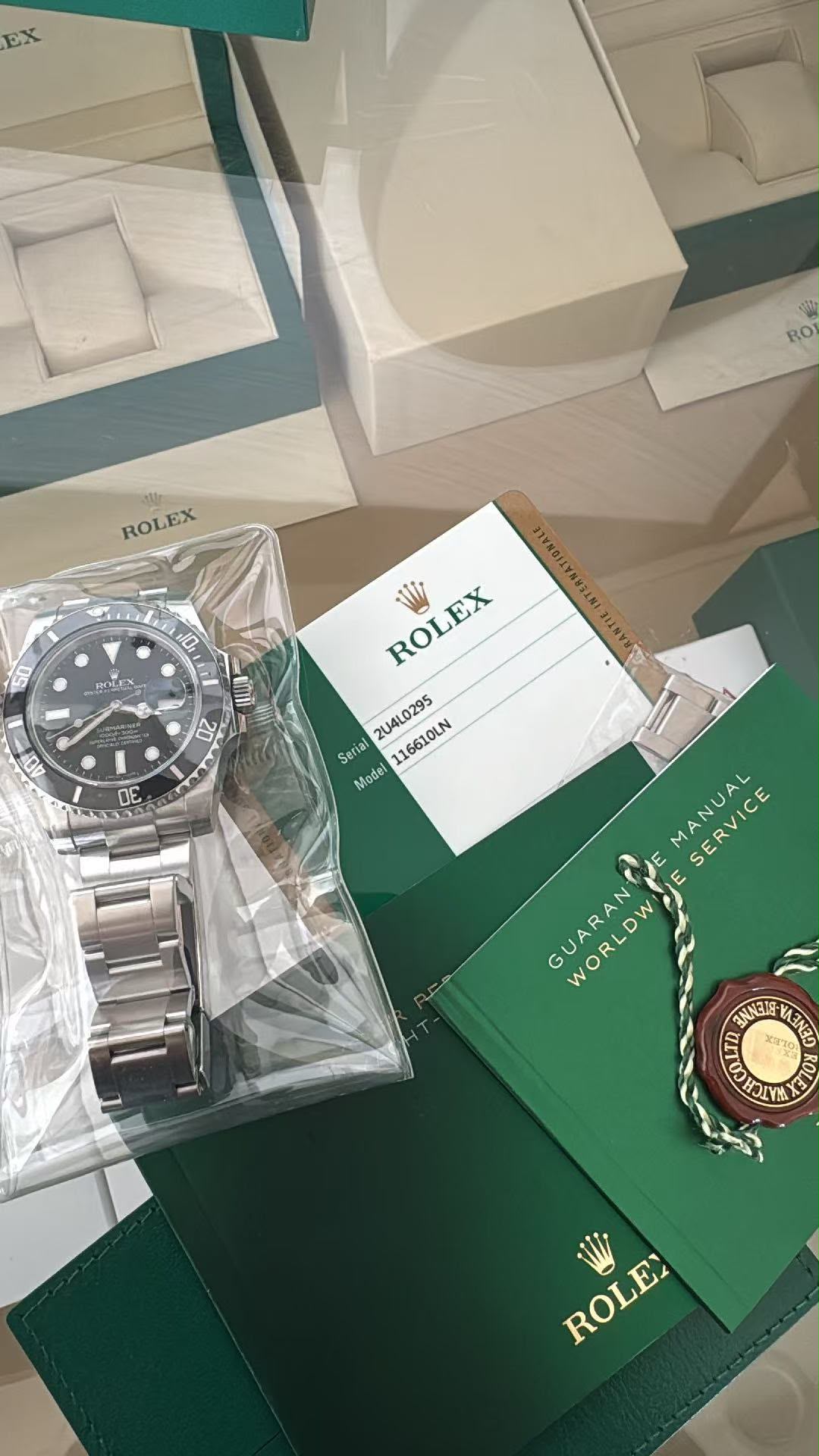 Rolex Submariner Date