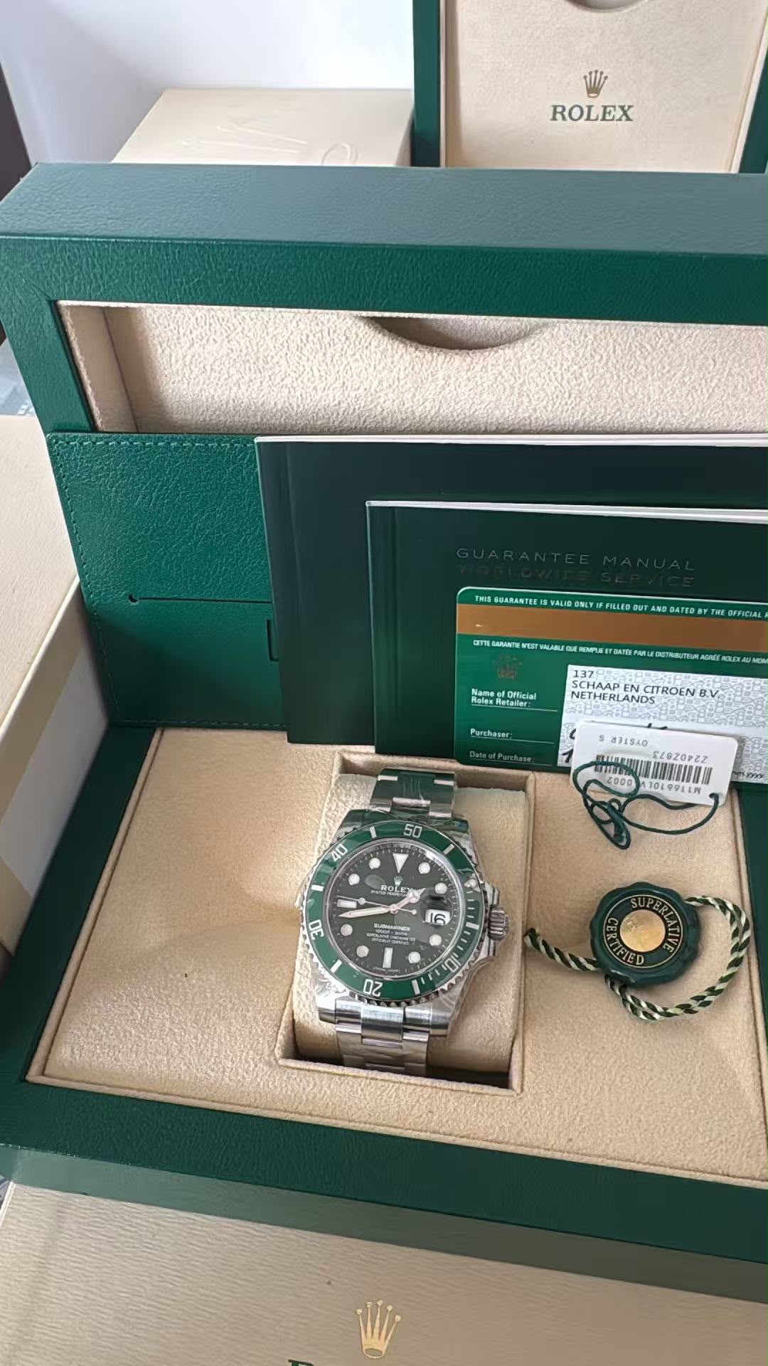 Rolex Submariner Date