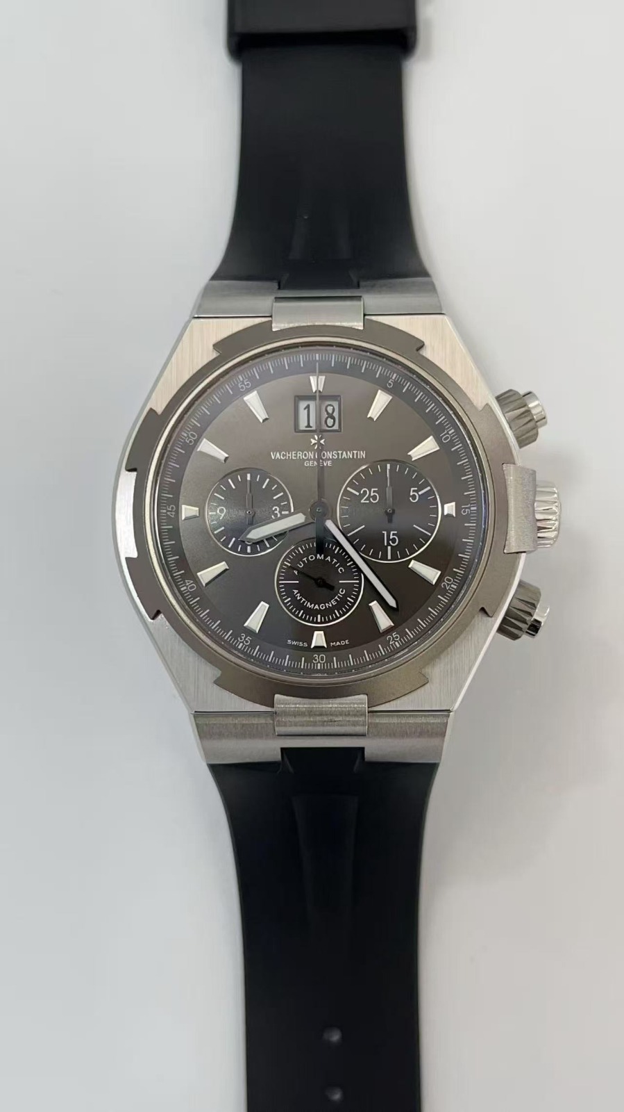 Vacheron Constantin Overseas