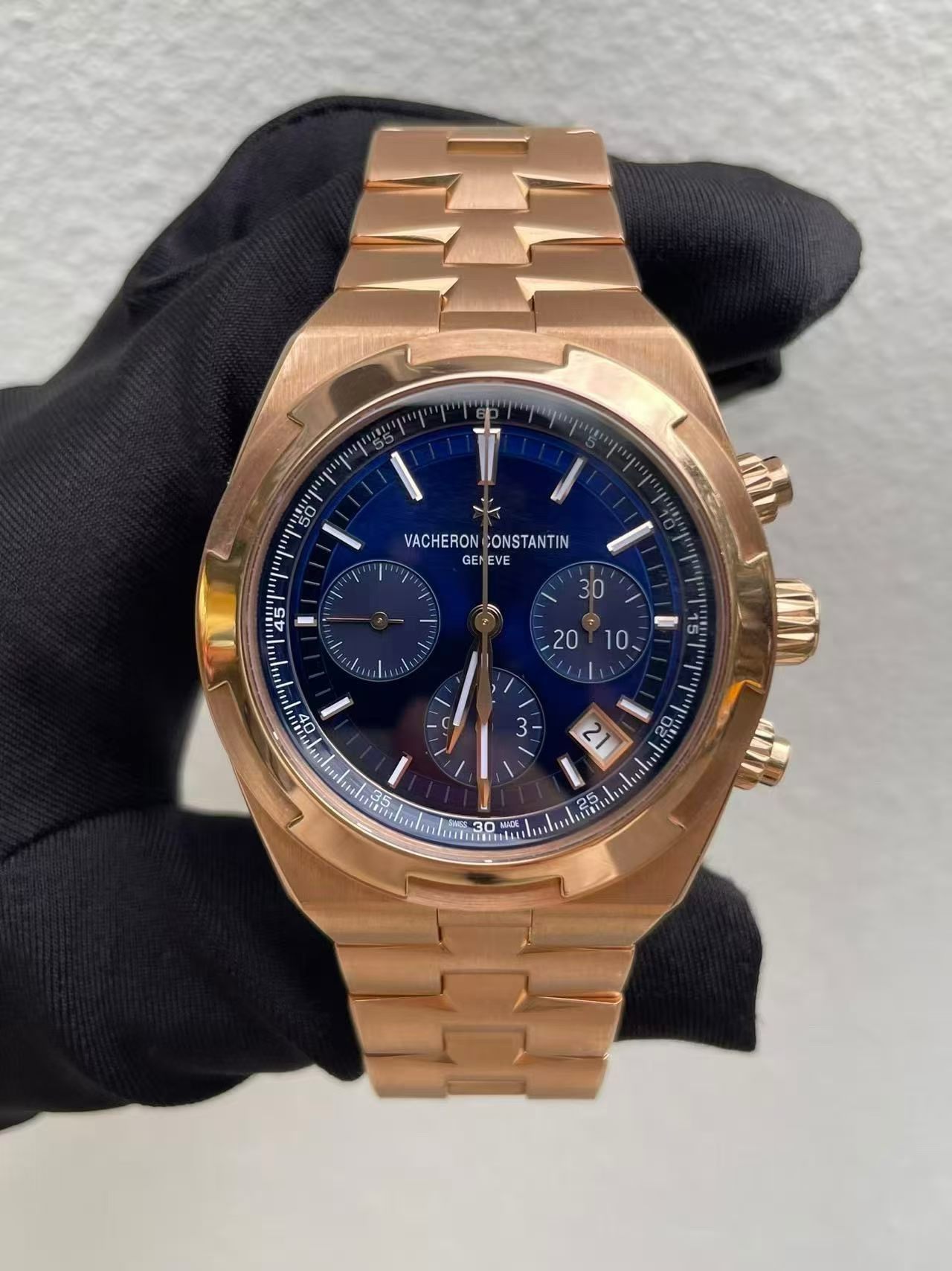 Vacheron Constantin Overseas
