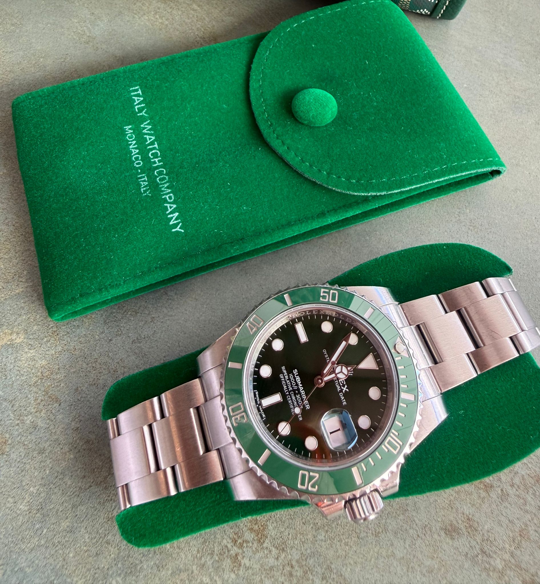 Rolex Submariner Date