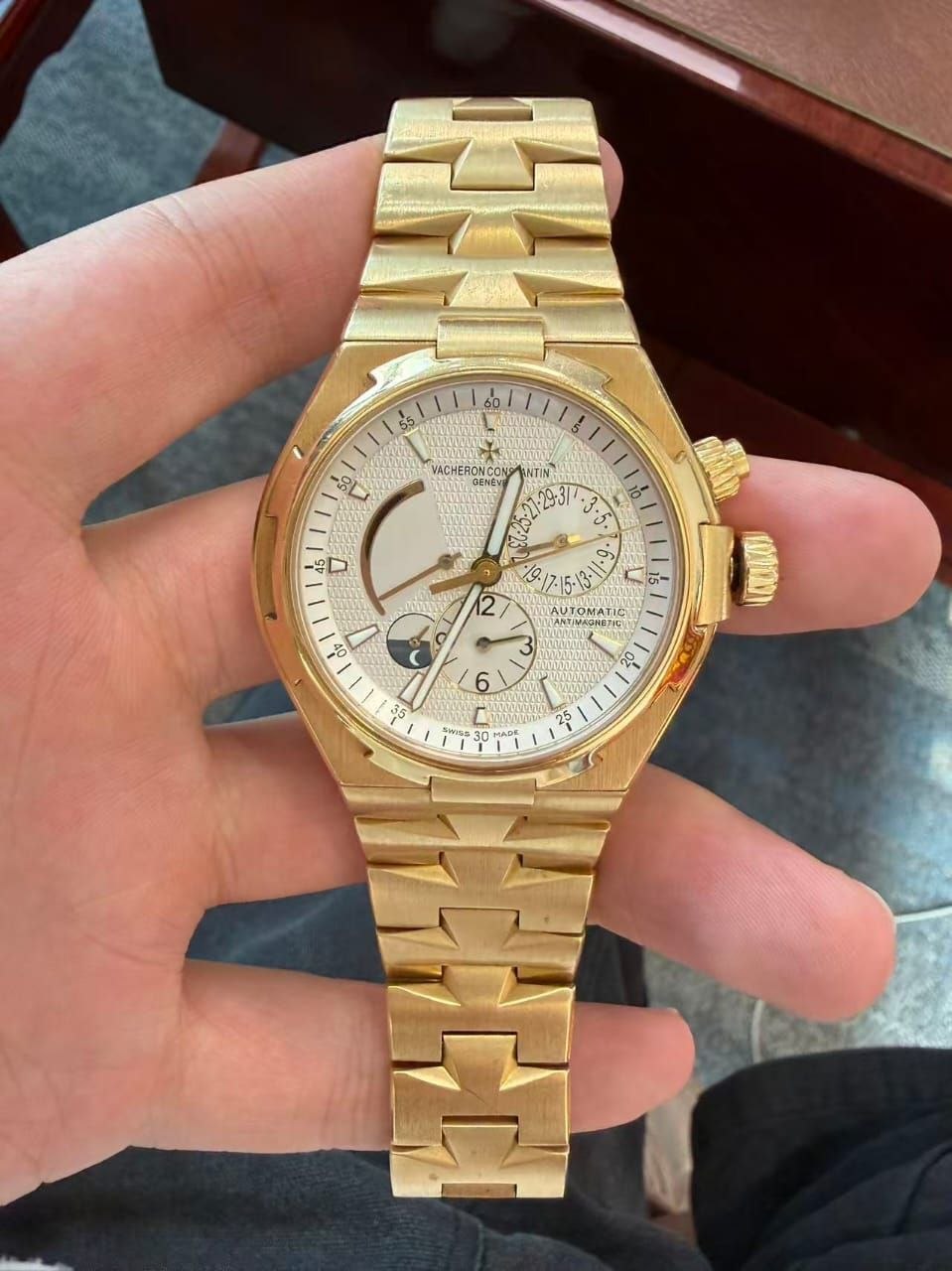 Vacheron Constantin Overseas